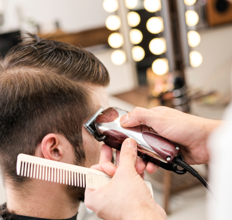 How the Right Haircut Shapes First Impressions